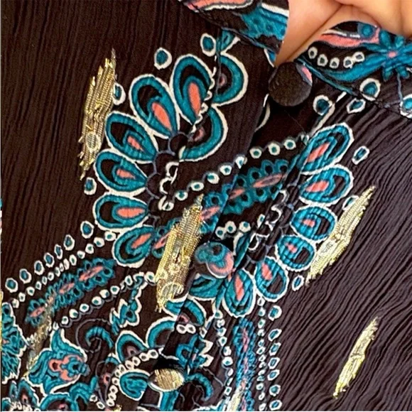 EUC White House Black Market Black
Floral Metallic Dot Smocked Waist Dress Small - Picture 6 of 11